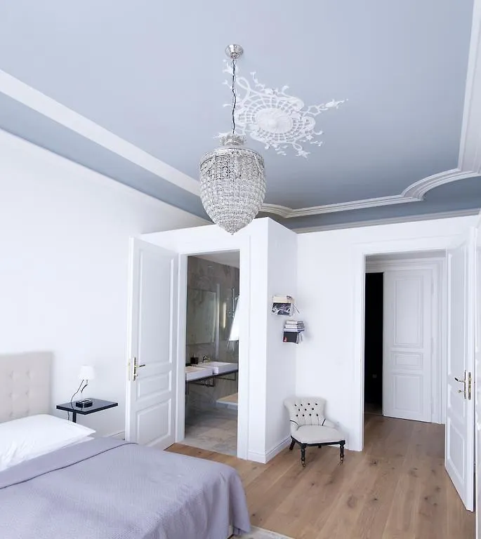 6 Rooms - 1070 Vienna Appartamento