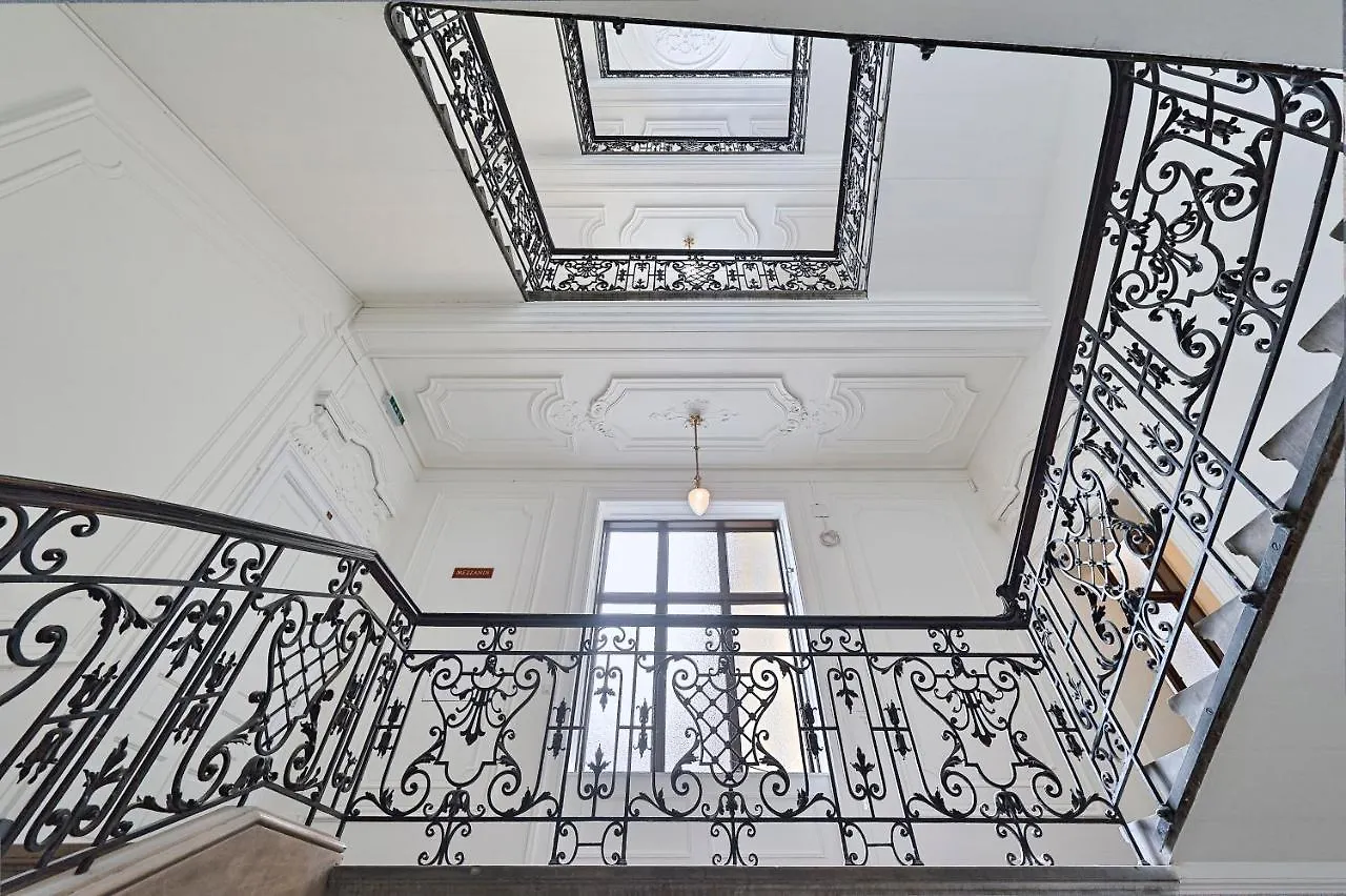 6 Rooms - 1070 Vienna 0*,  Austria