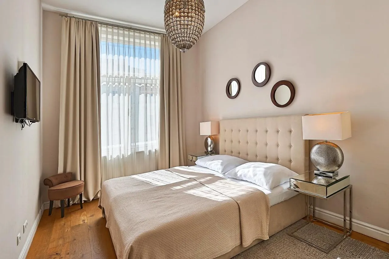 Appartamento 6 Rooms - 1070 Vienna Austria